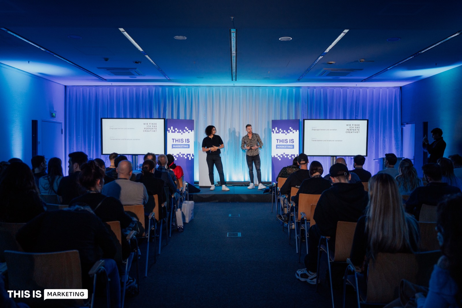 Alex Bannenberg auf der This Is Marketing Bühne